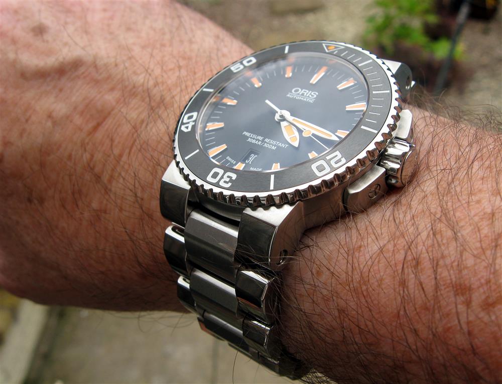 oris aquis or longines hydroconquest