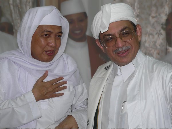 Sejarah KH. Ahmad Asrori Alishaqi Surabaya Mari kita