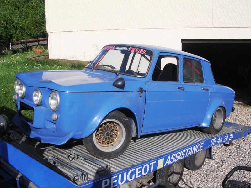 Après 35 ans passées dans un garage à Nogent-le-Rotrou, deux Alpine et deux  Renault R8 Gordini sortent de l'ombre - Nogent-le-Rotrou (28400)