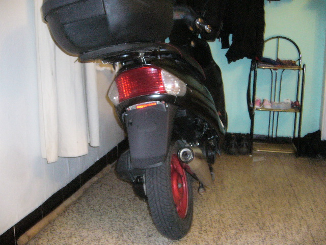 scoote14.jpg